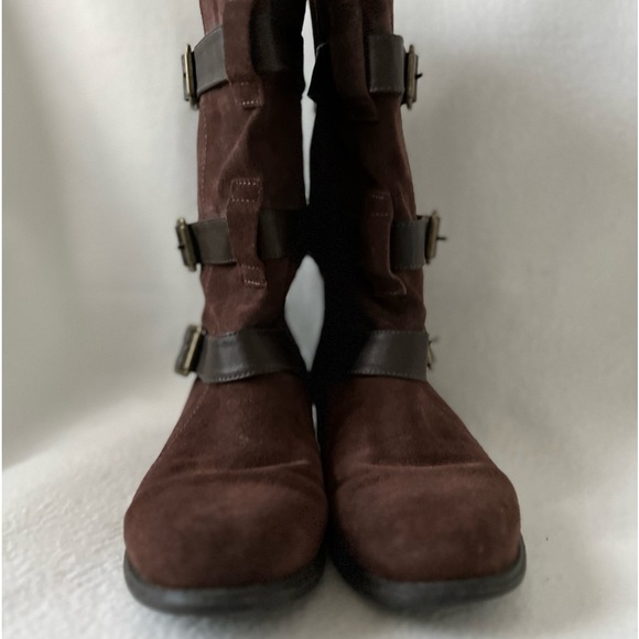 Eddie Bauer Size 7.5 Brown Leather/Textile Zippered Boots with Buckle Accents - Picture 2 of 16